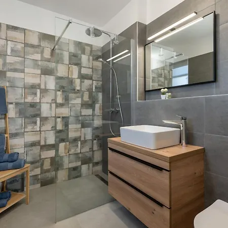 4-bedroom With Pool Near * Vodnjan